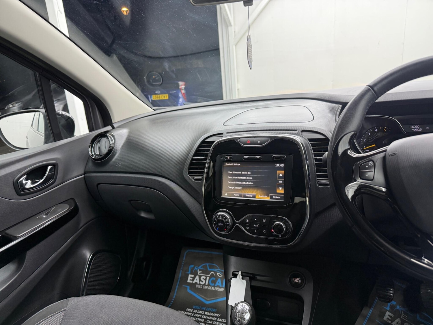 Used Renault Captur for sale - 77305087: Photo 56