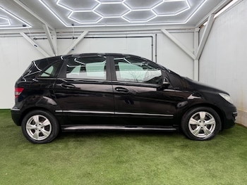 Used Mercedes-Benz B Class 2009 for sale - 77611934: Photo