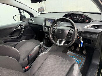 Used Peugeot 208 2016 for sale - 78491938: Photo