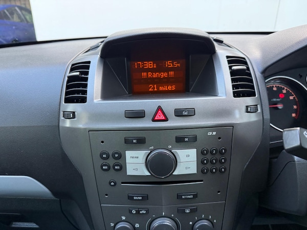 Used Vauxhall Zafira 2008 for sale - 76260143: Photo 29