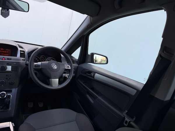 Used Vauxhall Zafira 2008 for sale - 76260143: Photo 39