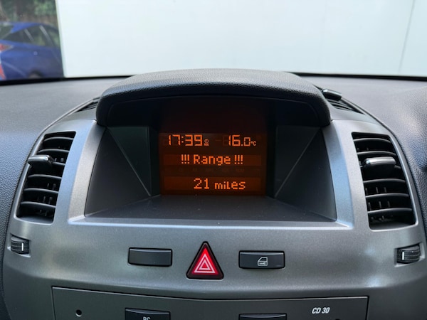 Used Vauxhall Zafira 2008 for sale - 76260143: Photo 43