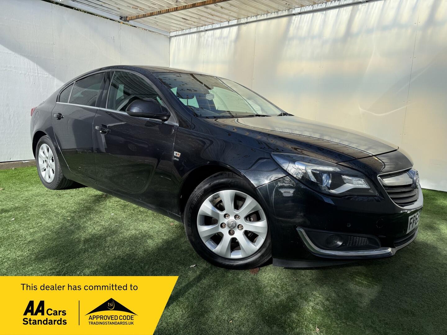 Used Vauxhall Insignia 2015 for sale - 76370107: Photo 1
