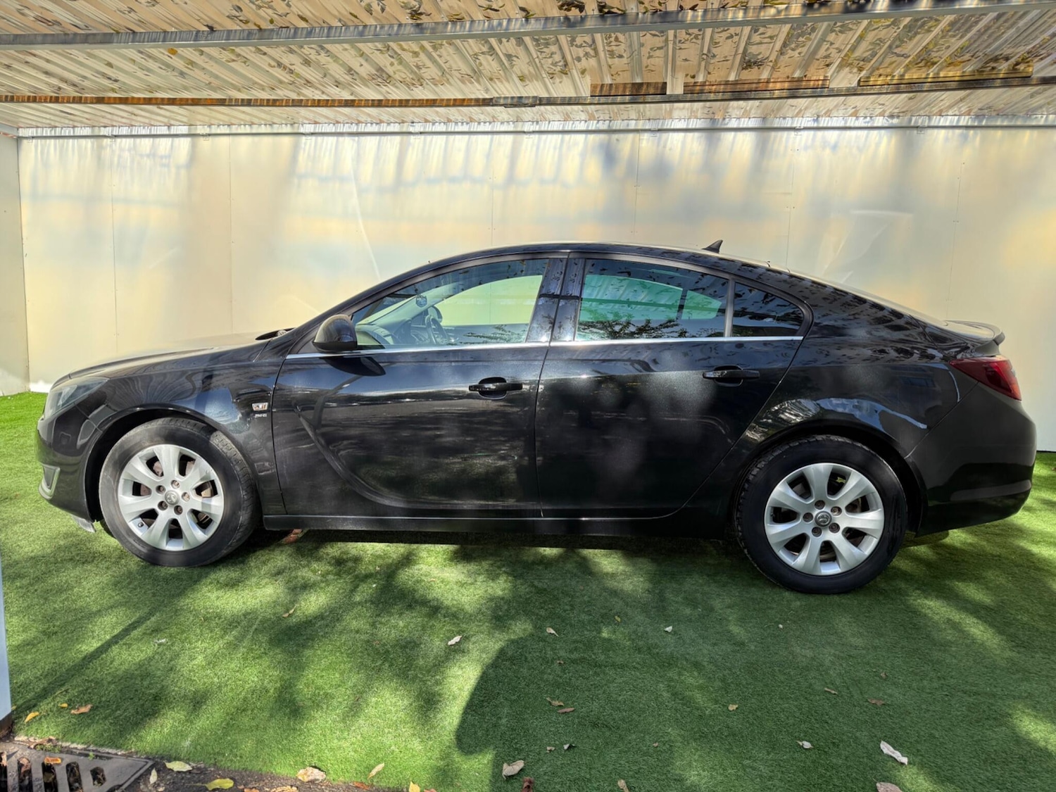 Used Vauxhall Insignia 2015 for sale - 76370107: Photo 10