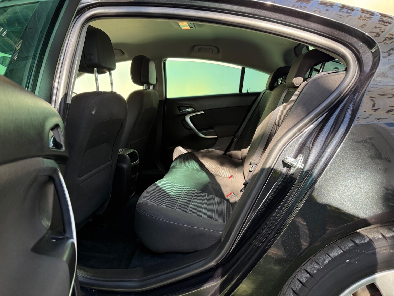 Used Vauxhall Insignia 2015 for sale - 76370107: Photo 22