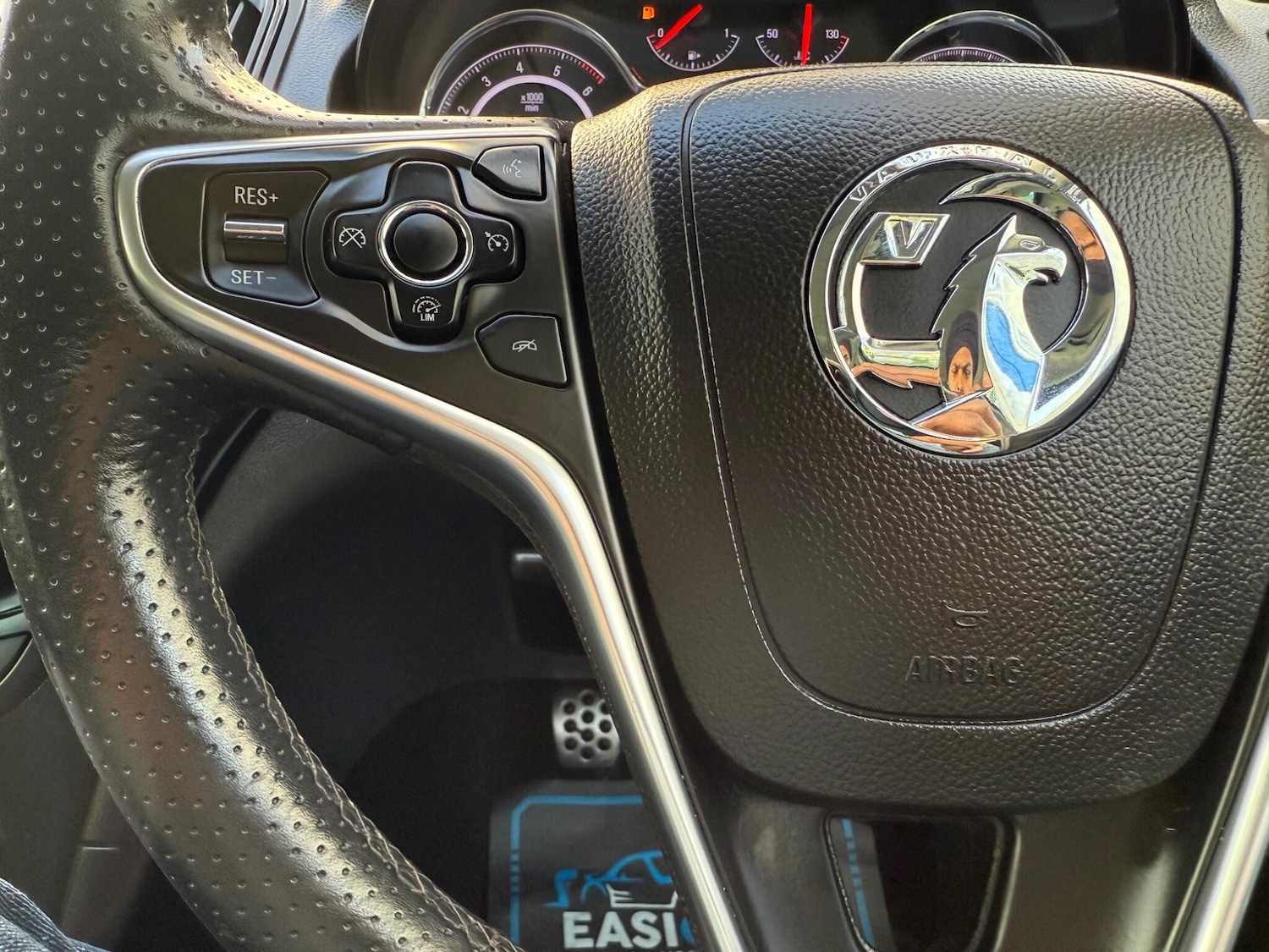 Used Vauxhall Insignia 2015 for sale - 76370107: Photo 34