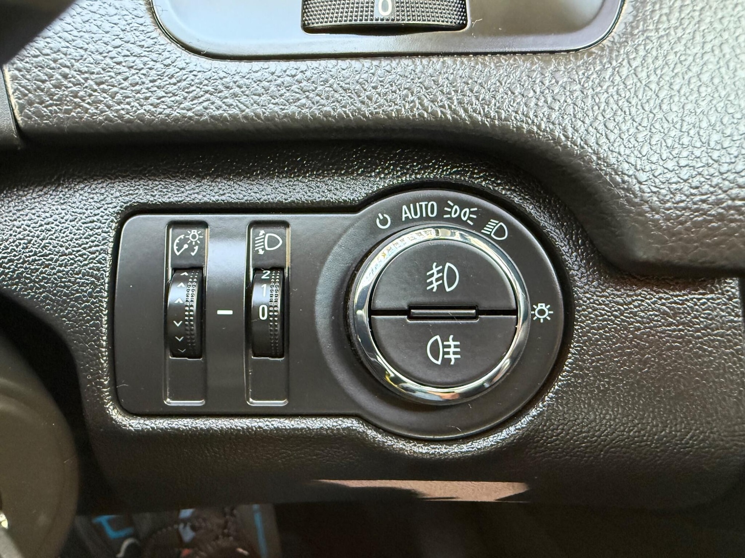 Used Vauxhall Insignia 2015 for sale - 76370107: Photo 42