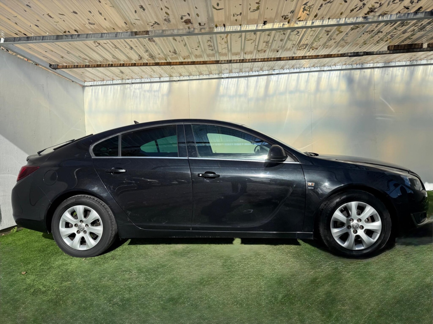 Used Vauxhall Insignia 2015 for sale - 76370107: Photo 5