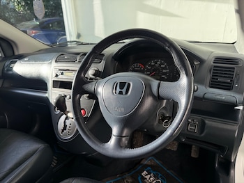 Used Honda Civic 2002 for sale - 77015261: Photo