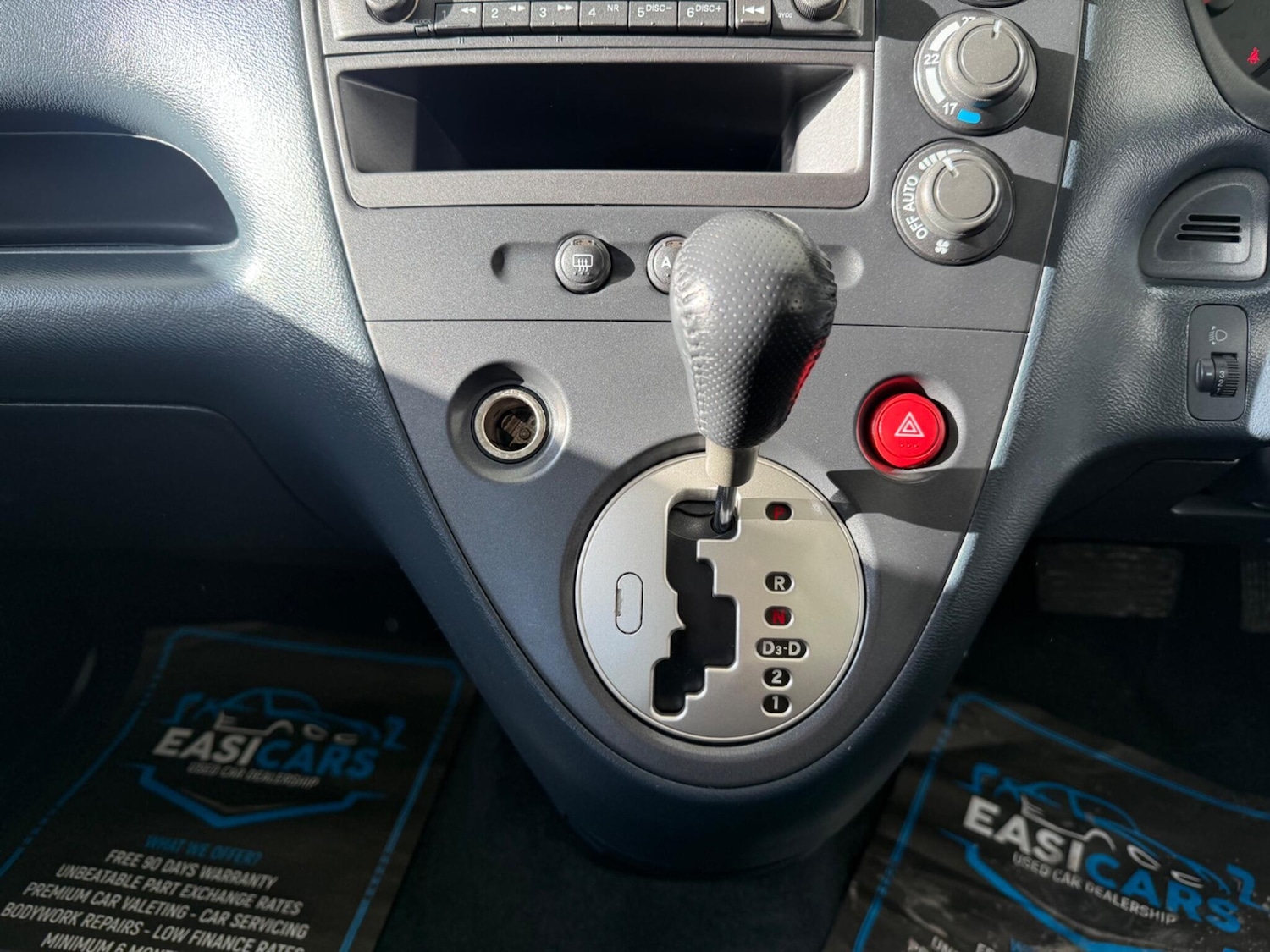 Used Honda Civic 2002 for sale - 77015261: Photo 31