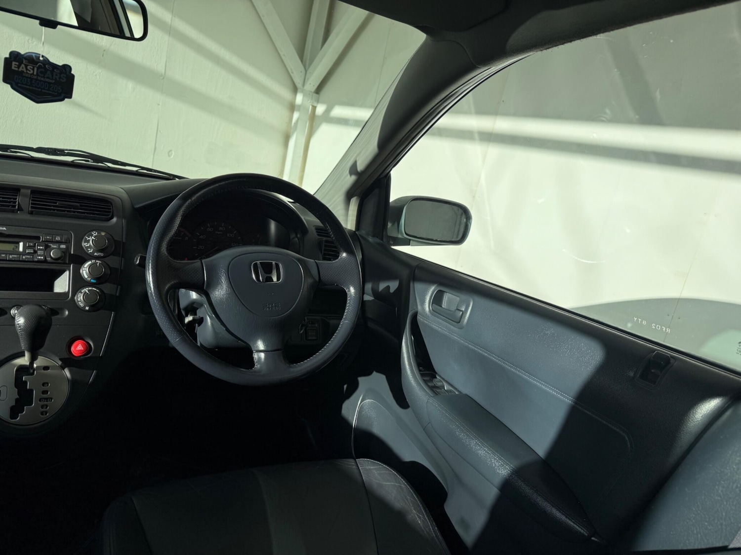 Used Honda Civic 2002 for sale - 77015261: Photo 38