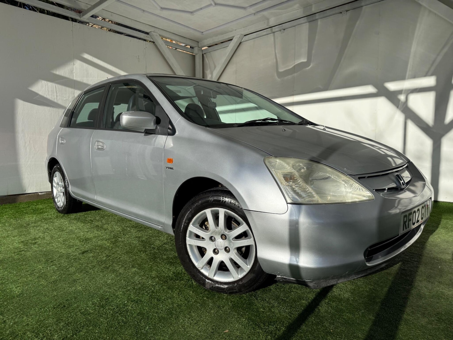 Used Honda Civic 2002 for sale - 77015261: Photo 4