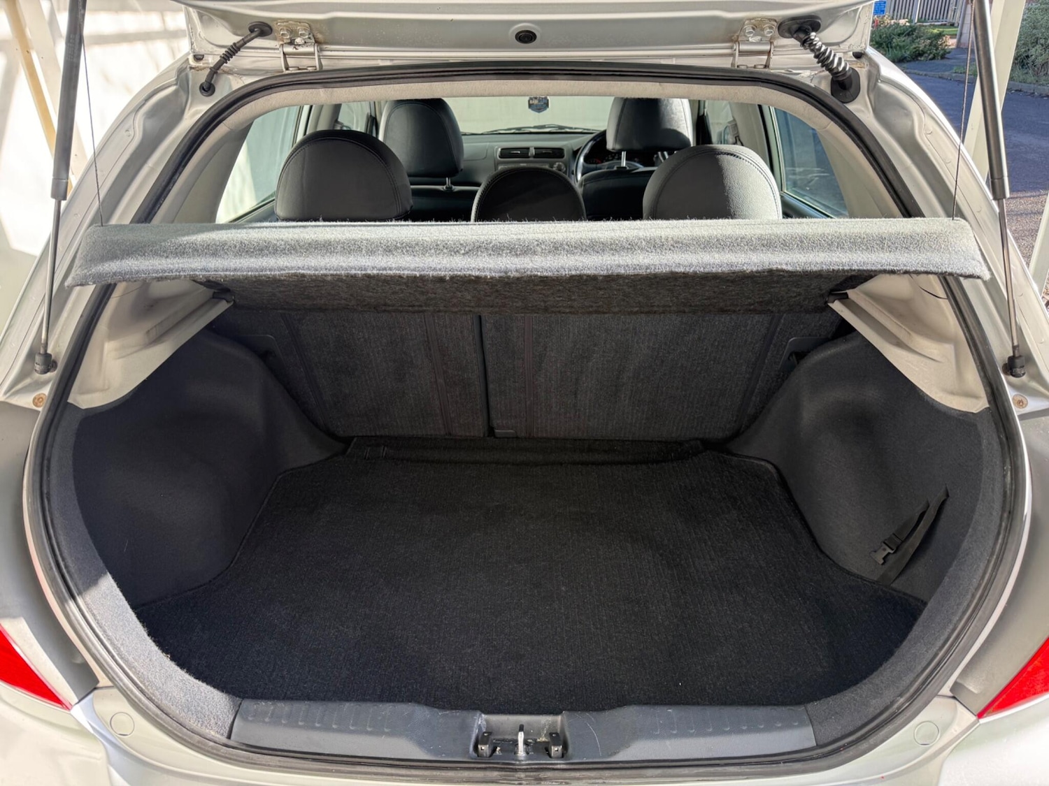 Used Honda Civic 2002 for sale - 77015261: Photo 8