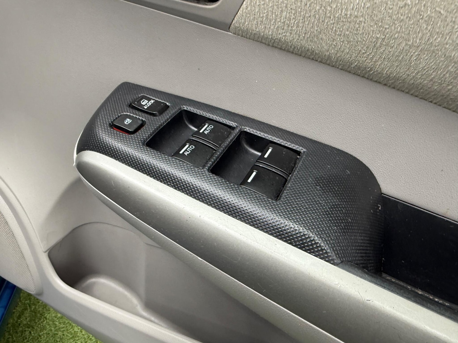 Used Honda Insight for sale - 77853046: Photo 40