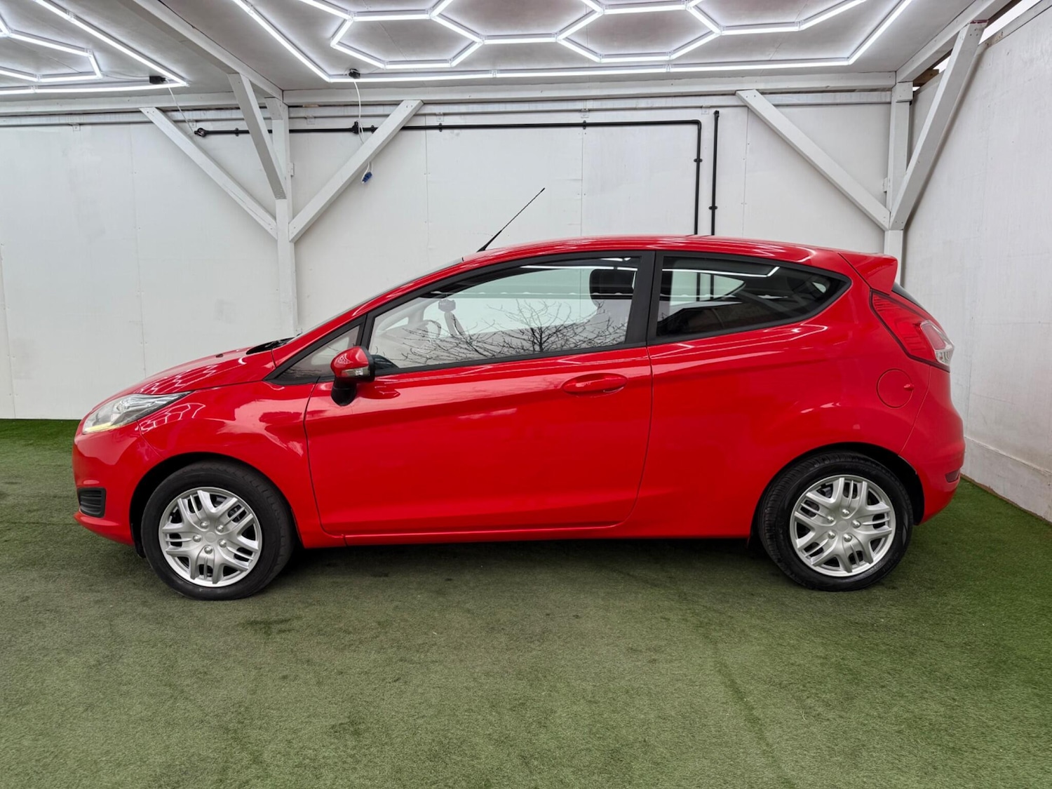 Used Ford Fiesta 2016 for sale - 77993873: Photo 10