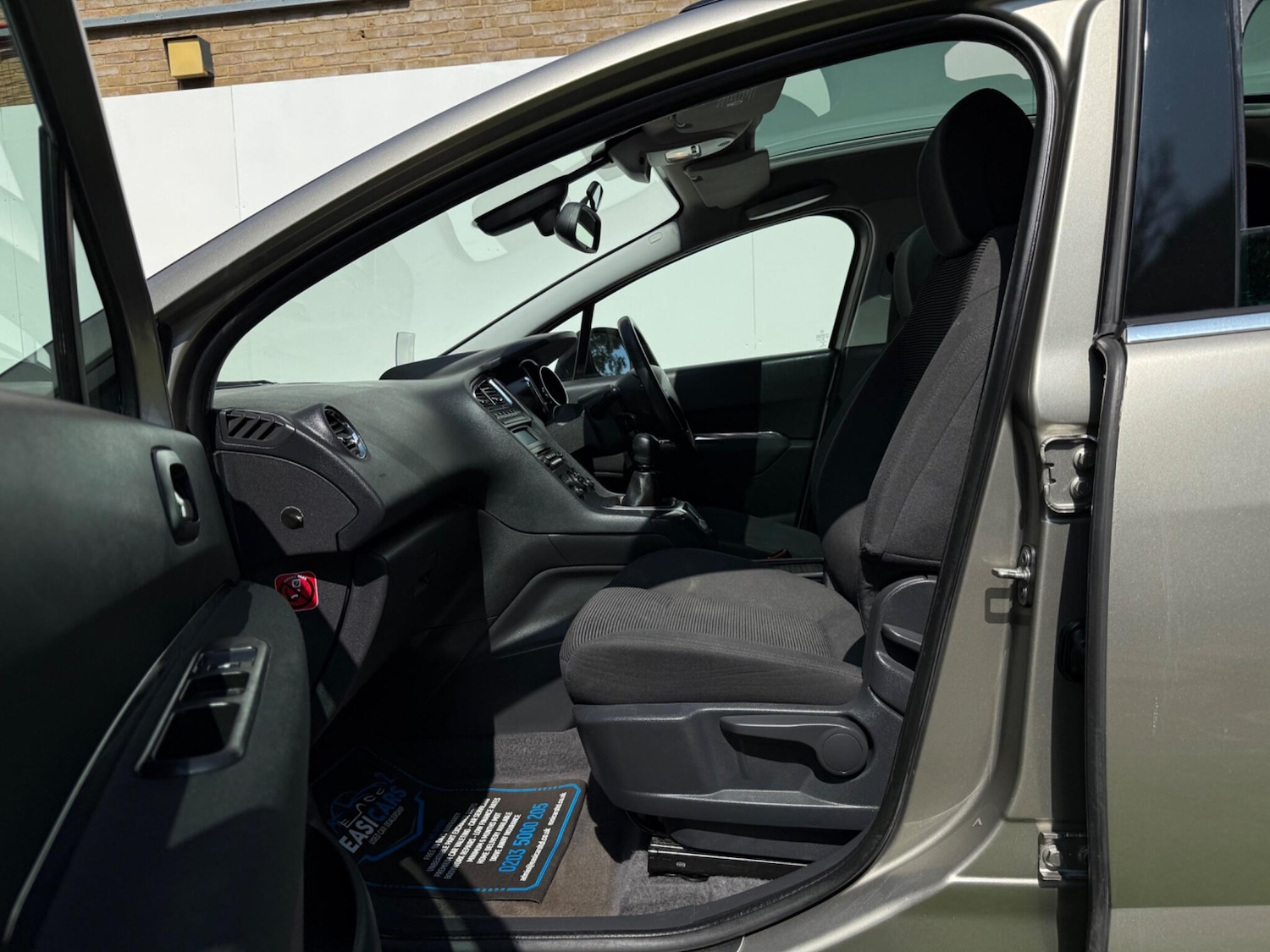 Vehicle 28
