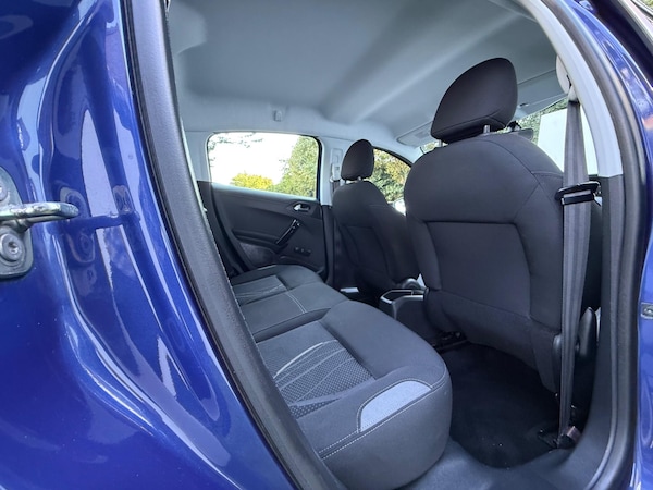 Used Peugeot 208 2013 for sale - 76294603: Photo 19