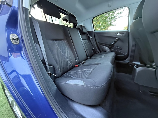 Used Peugeot 208 2013 for sale - 76294603: Photo 20