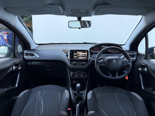 Used Peugeot 208 2013 for sale - 76294603: Photo 28