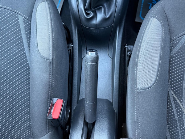 Used Peugeot 208 2013 for sale - 76294603: Photo 51