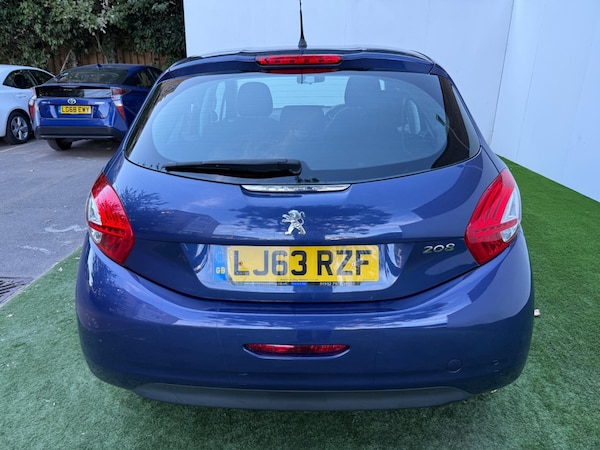 Used Peugeot 208 2013 for sale - 76294603: Photo 7