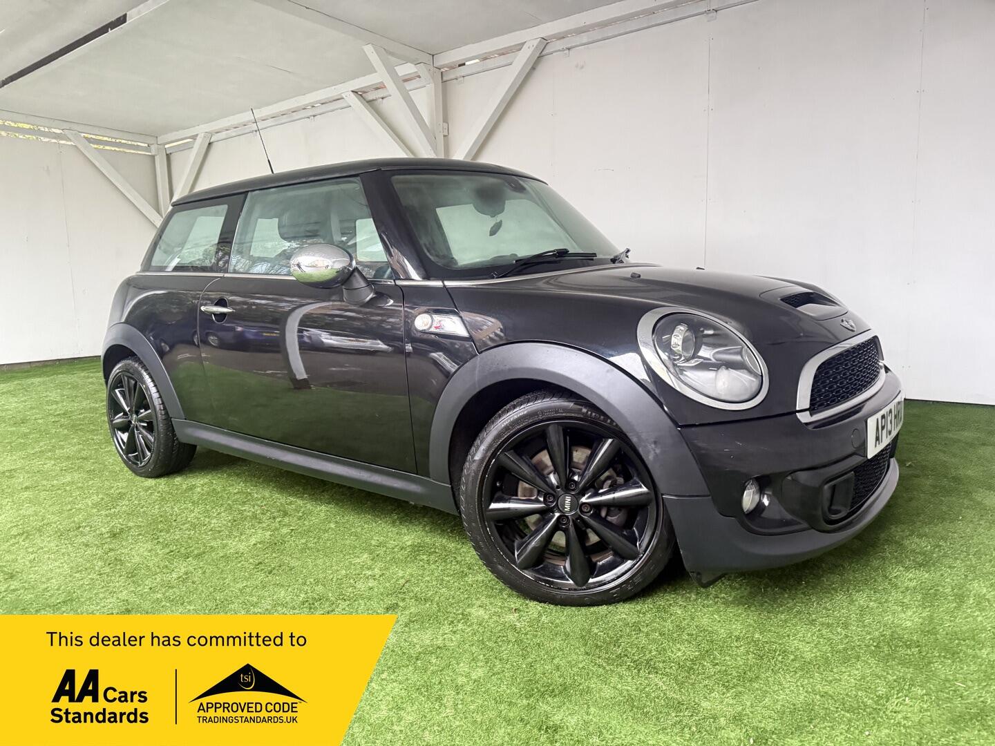 Used MINI Hatch 2013 for sale - 76771887: Photo 1