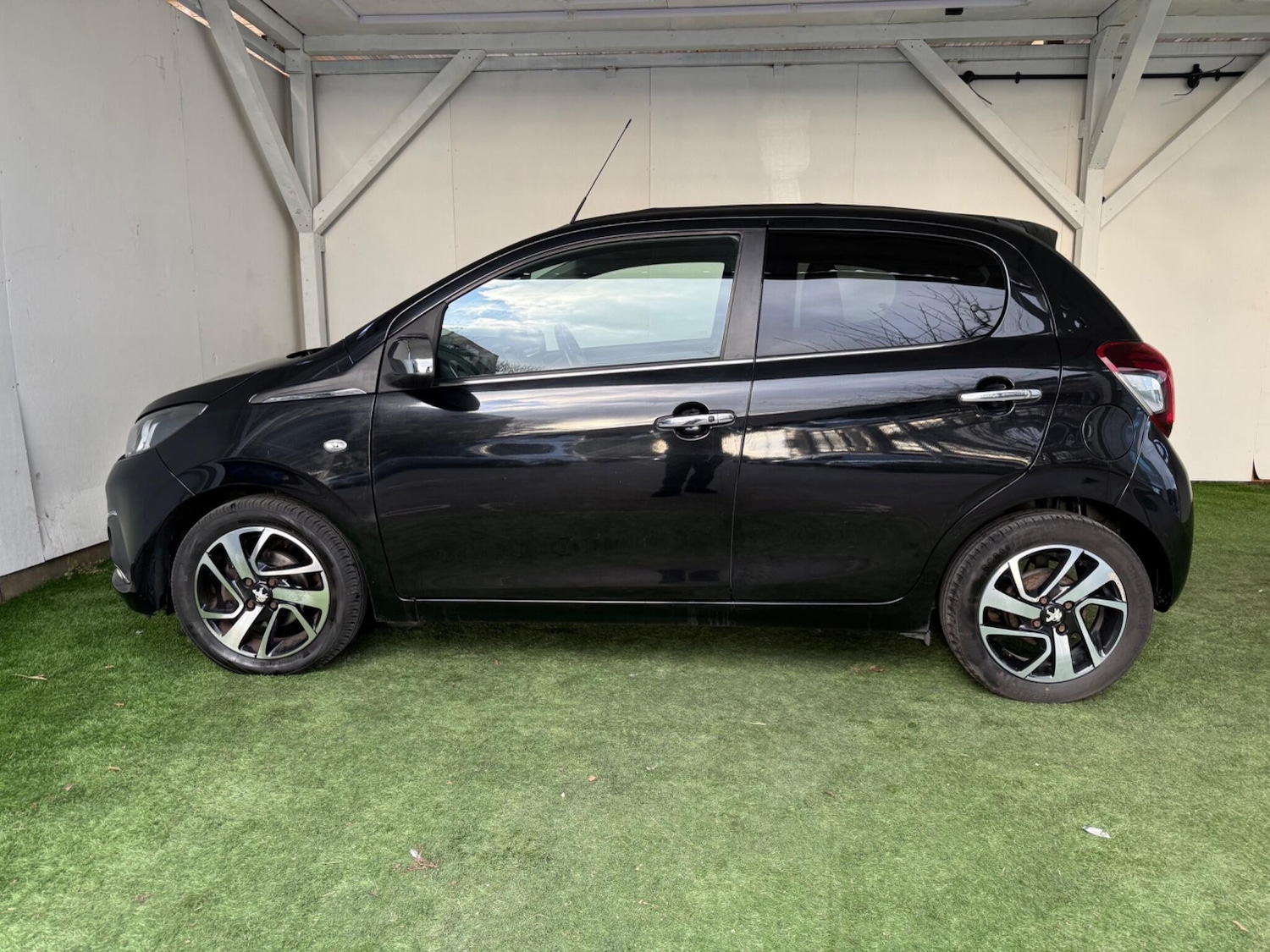 Used Peugeot 108 2015 for sale - 77074161: Photo 10