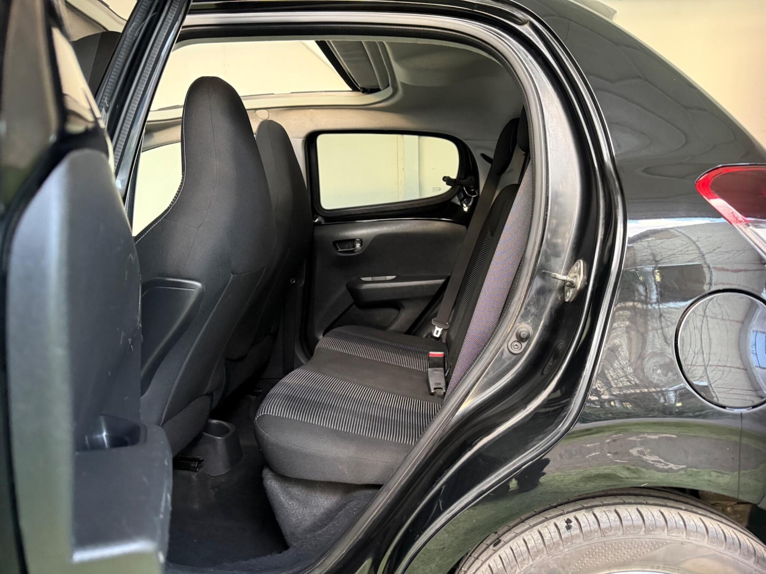 Used Peugeot 108 2015 for sale - 77074161: Photo 23