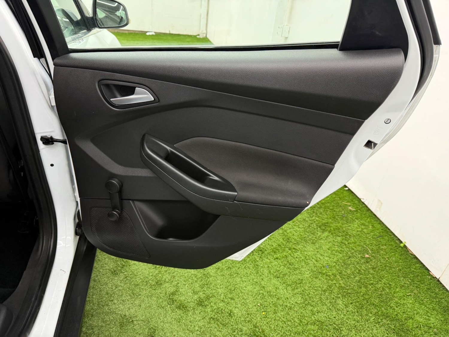 Used Ford Focus 2012 for sale - 77163026: Photo 21