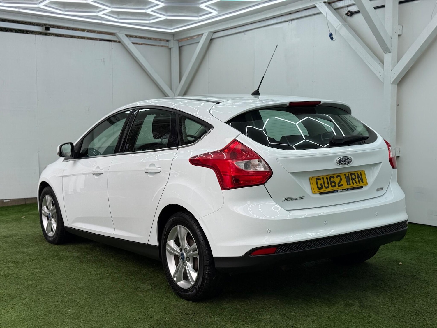 Used Ford Focus 2012 for sale - 77163026: Photo 9