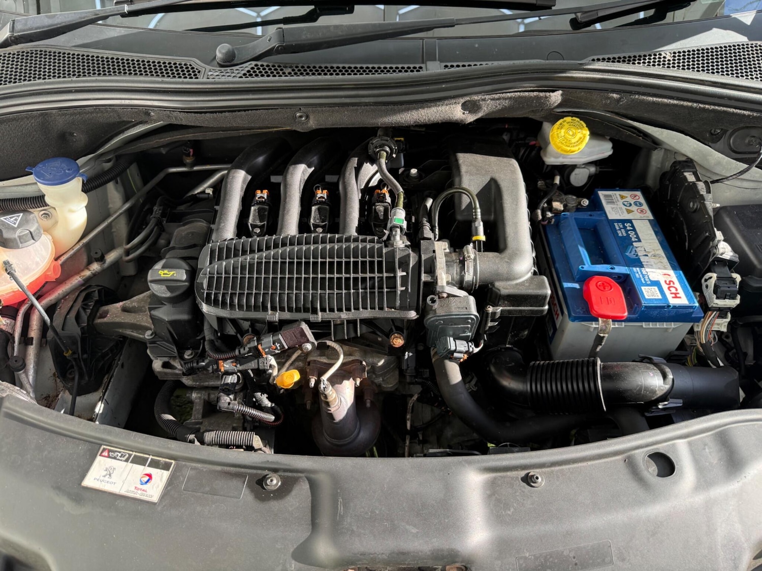 Used Peugeot 208 2014 for sale - 77131669: Photo 13