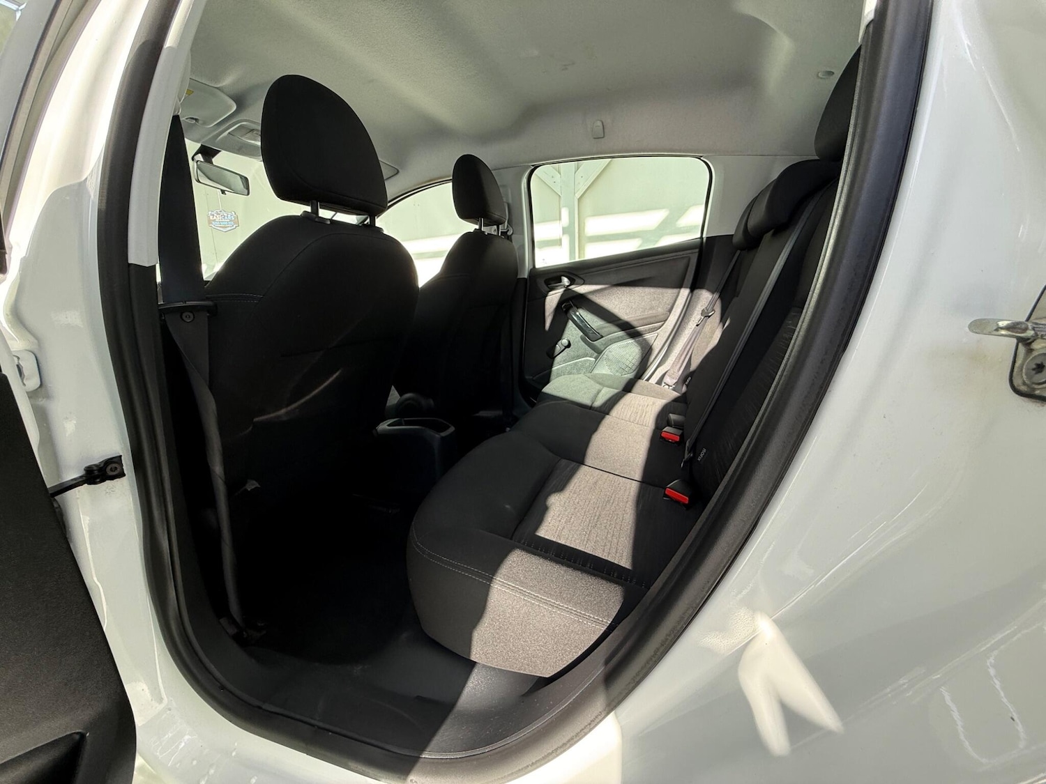 Used Peugeot 208 2014 for sale - 77131669: Photo 23