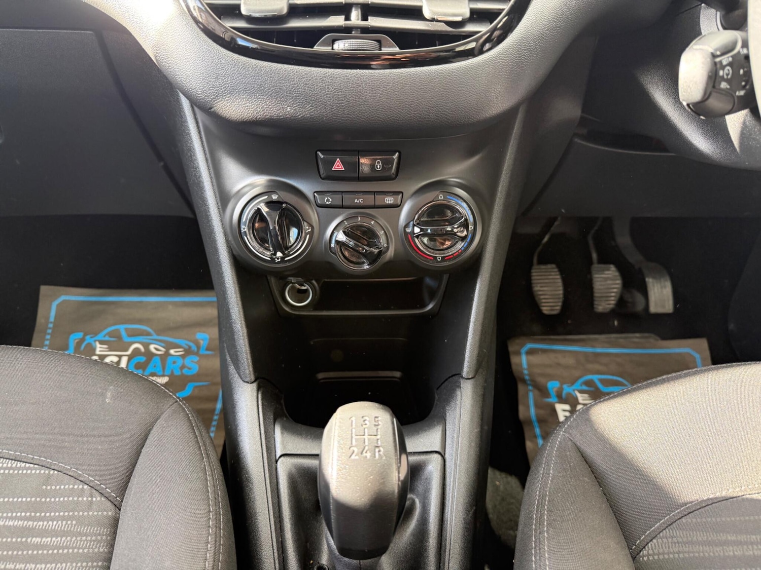 Used Peugeot 208 2014 for sale - 77131669: Photo 30