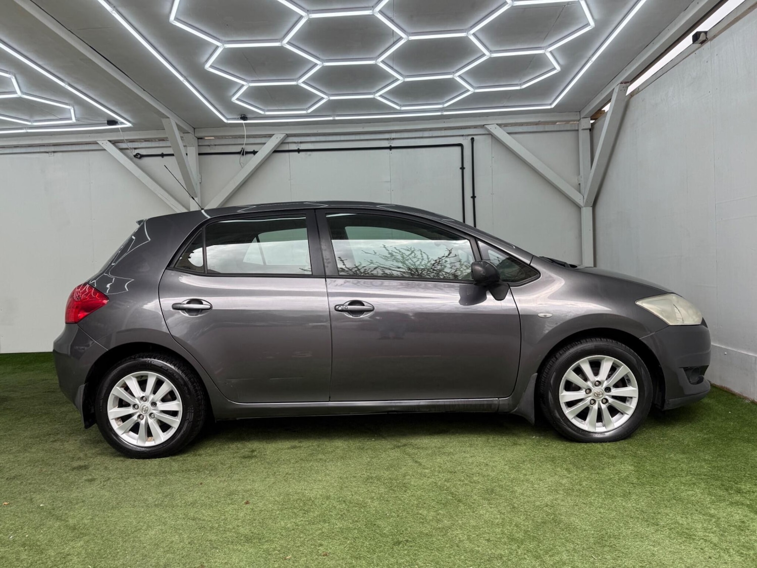 Used Toyota Auris for sale - 78136390: Photo 2