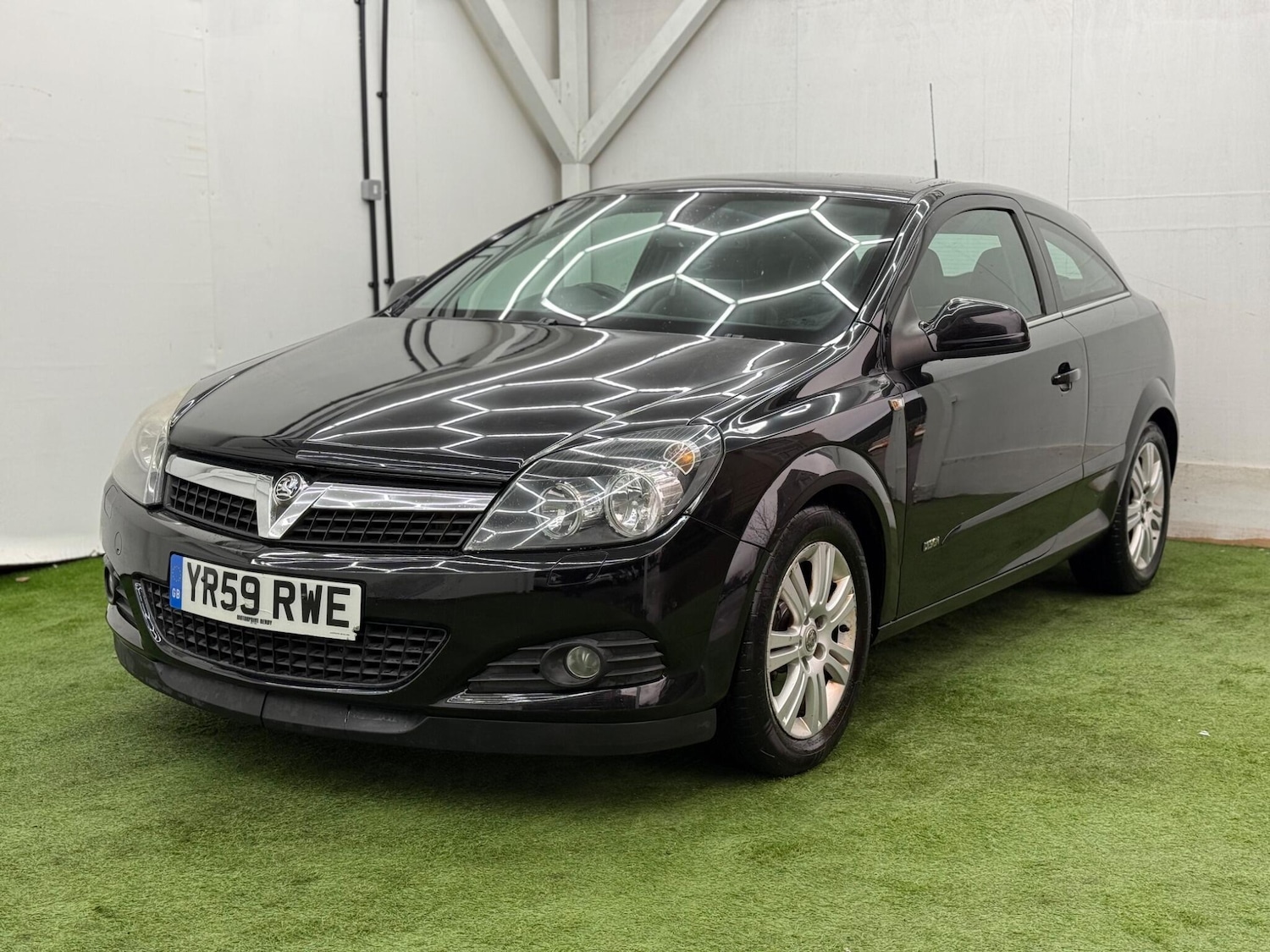 Used Vauxhall Astra 2009 for sale - 77468083: Photo 11