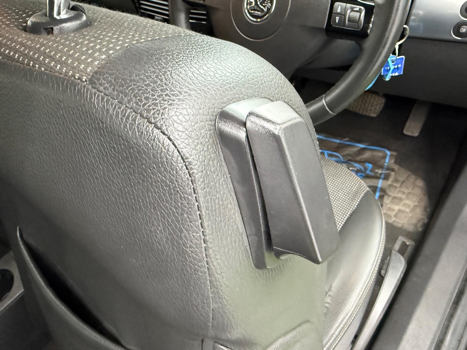 Used Vauxhall Astra 2009 for sale - 77468083: Photo 17