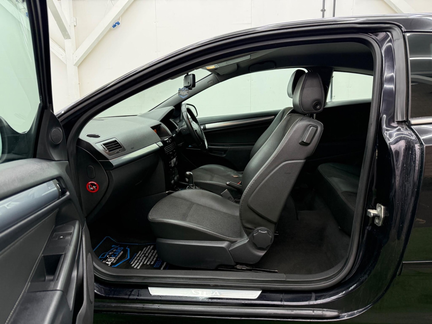 Used Vauxhall Astra 2009 for sale - 77468083: Photo 20