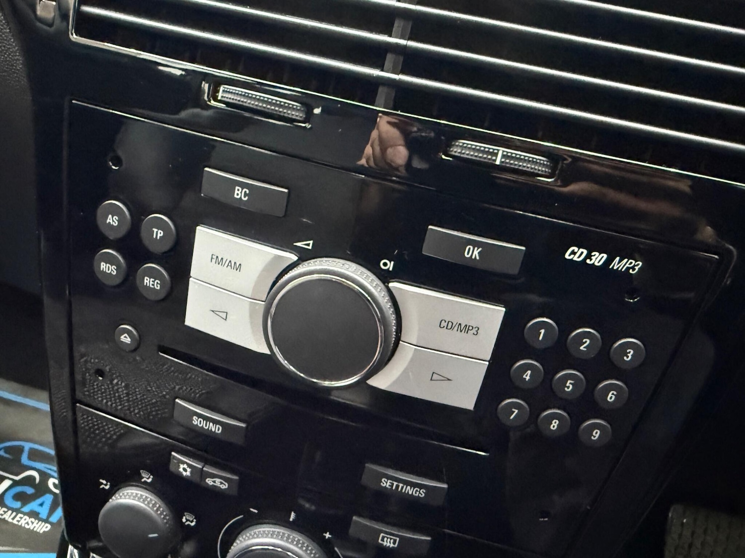 Used Vauxhall Astra 2009 for sale - 77468083: Photo 42