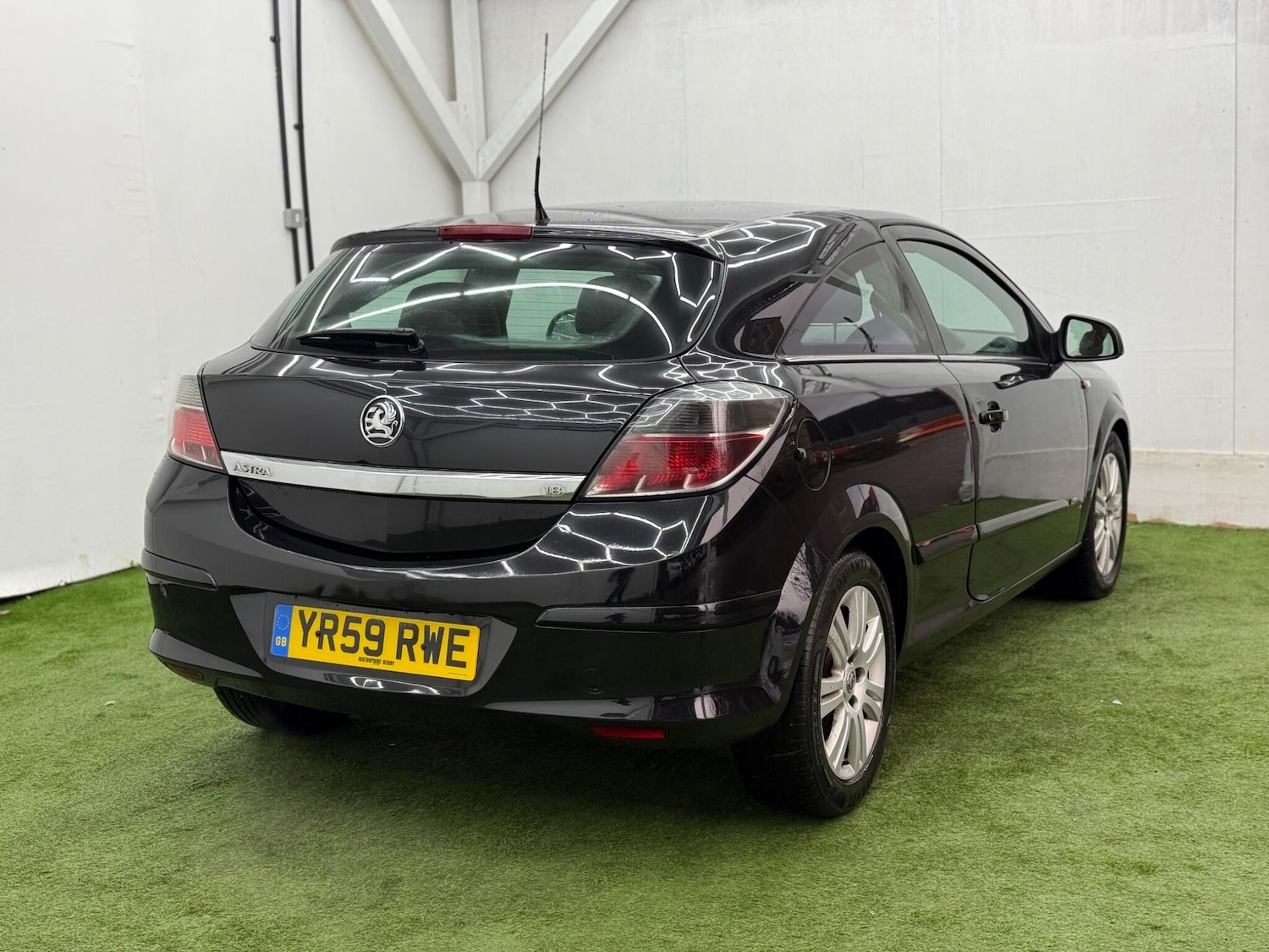 Used Vauxhall Astra 2009 for sale - 77468083: Photo 6