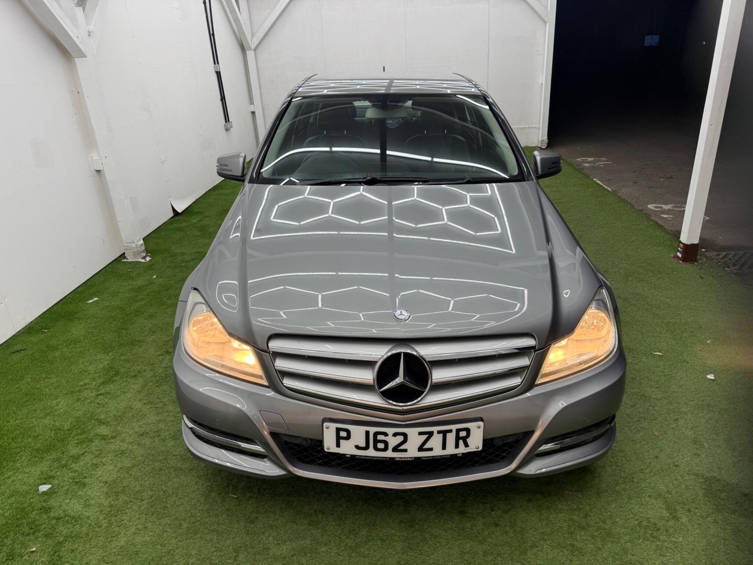 Used Mercedes-Benz C Class 2013 for sale - 77097788: Photo 12