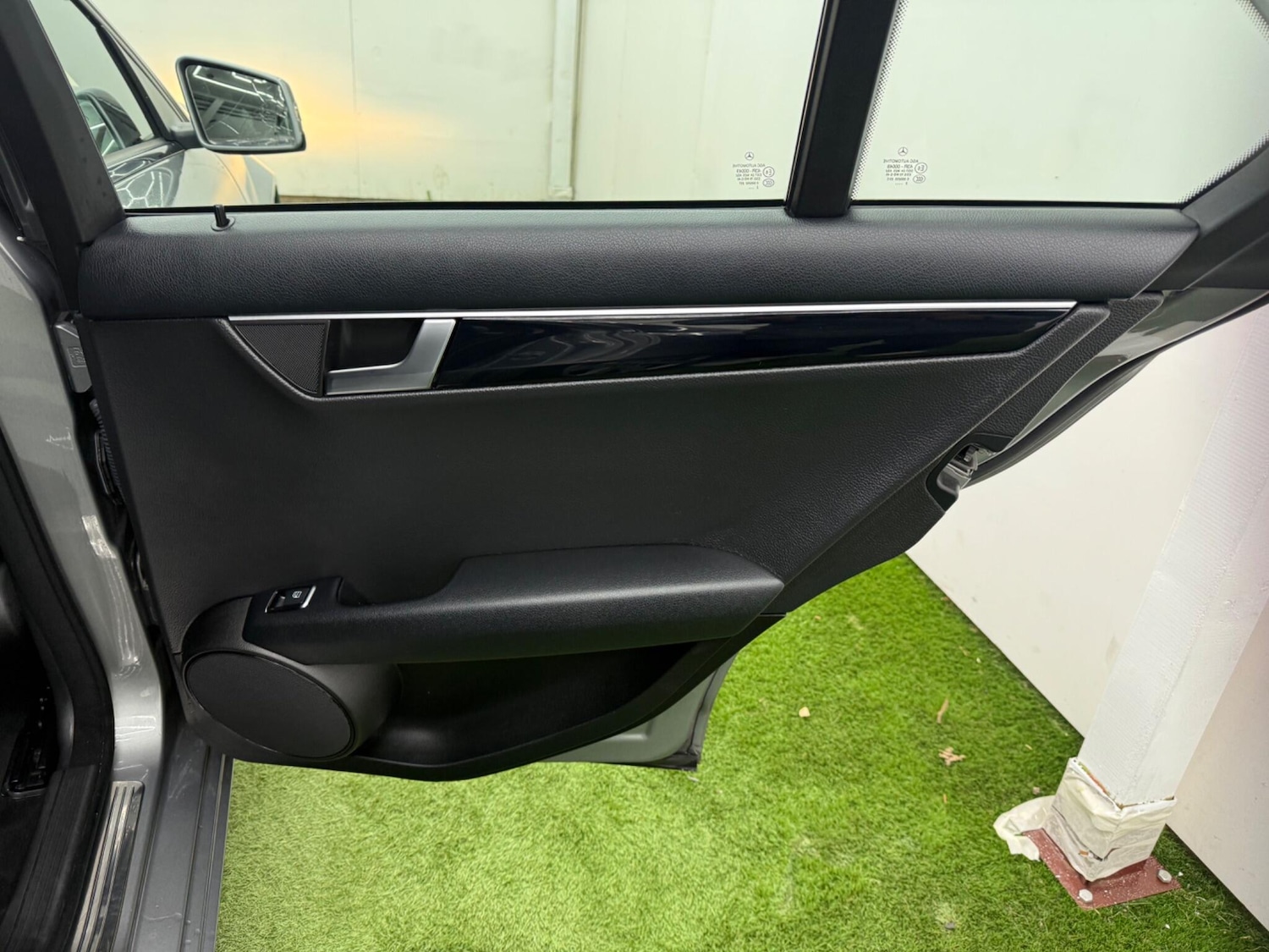 Used Mercedes-Benz C Class 2013 for sale - 77097788: Photo 21