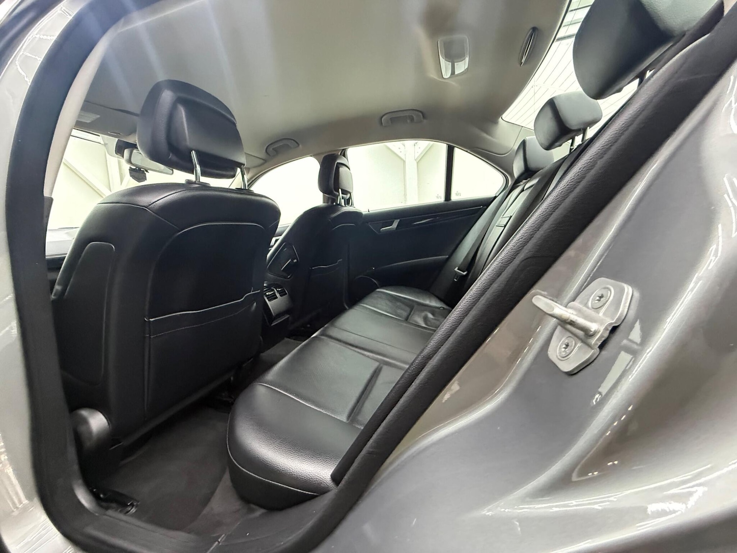 Used Mercedes-Benz C Class 2013 for sale - 77097788: Photo 23