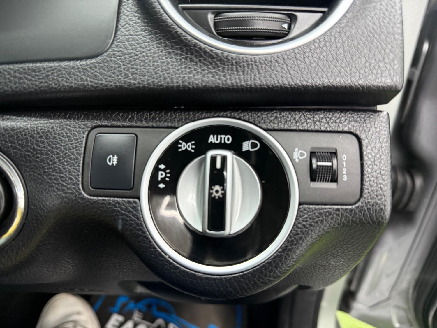 Used Mercedes-Benz C Class 2013 for sale - 77097788: Photo 36