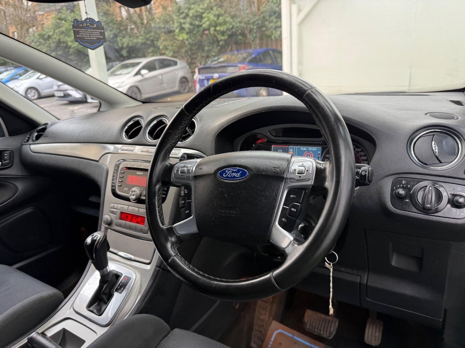 Used Ford S-Max 2009 for sale - 77345378: Photo 15