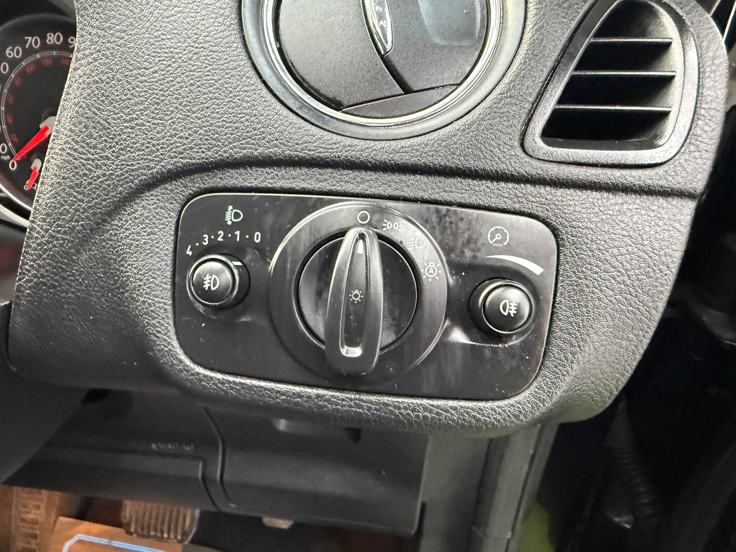 Used Ford S-Max 2009 for sale - 77345378: Photo 46