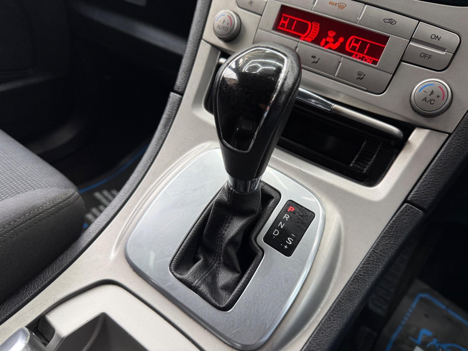 Used Ford S-Max 2009 for sale - 77345378: Photo 52