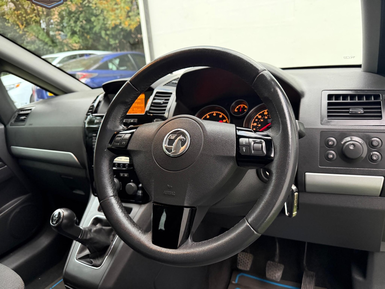 Used Vauxhall Zafira 2014 for sale - 76284292: Photo 2