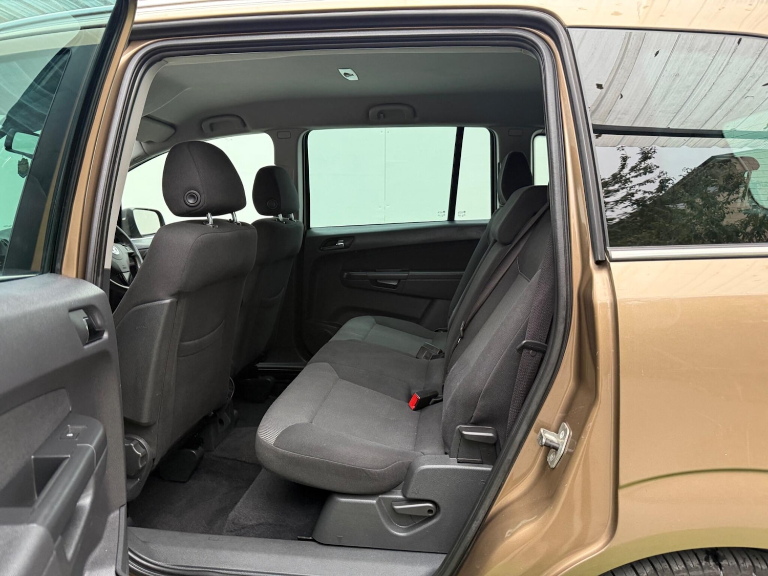 Used Vauxhall Zafira 2014 for sale - 76284292: Photo 24