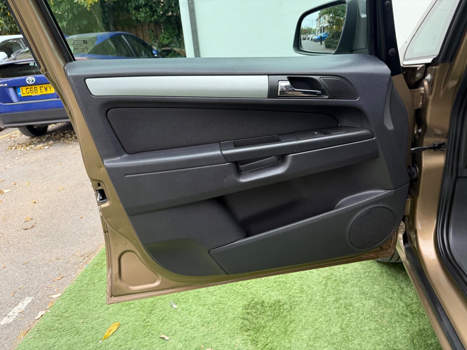 Used Vauxhall Zafira 2014 for sale - 76284292: Photo 31