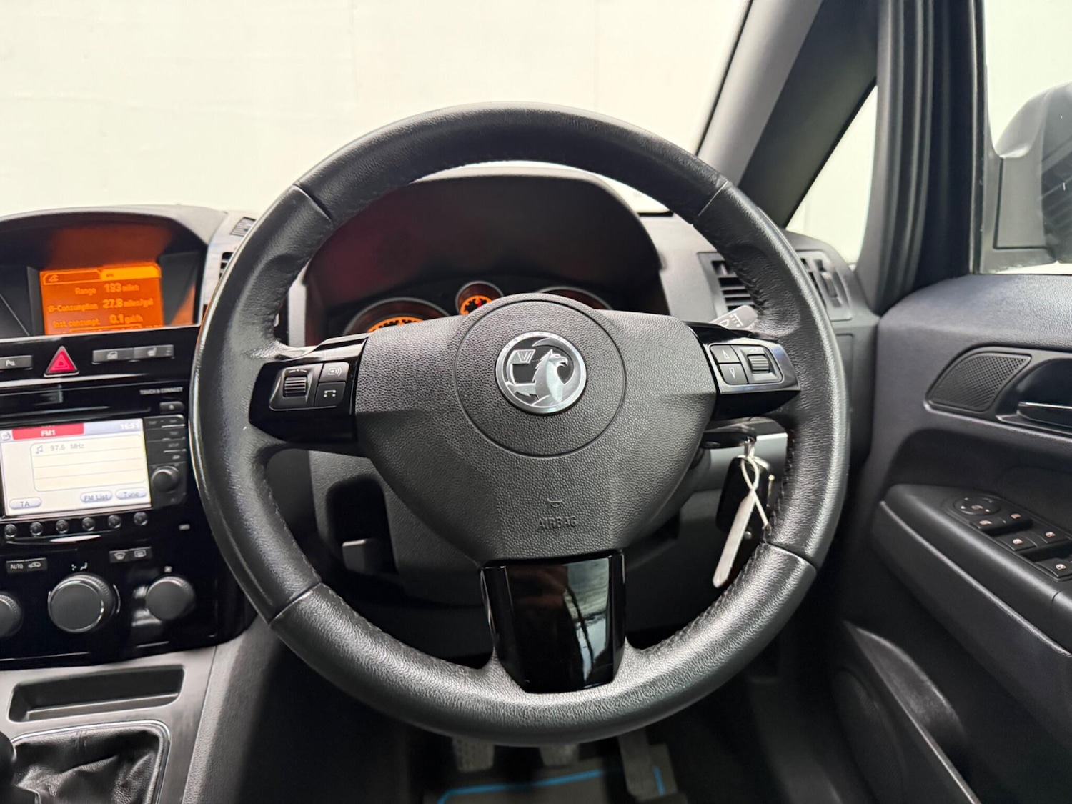 Used Vauxhall Zafira 2014 for sale - 76284292: Photo 36